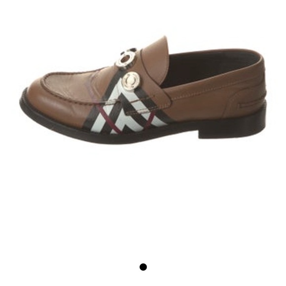 Burberry Loafer - Picture 1 of 5